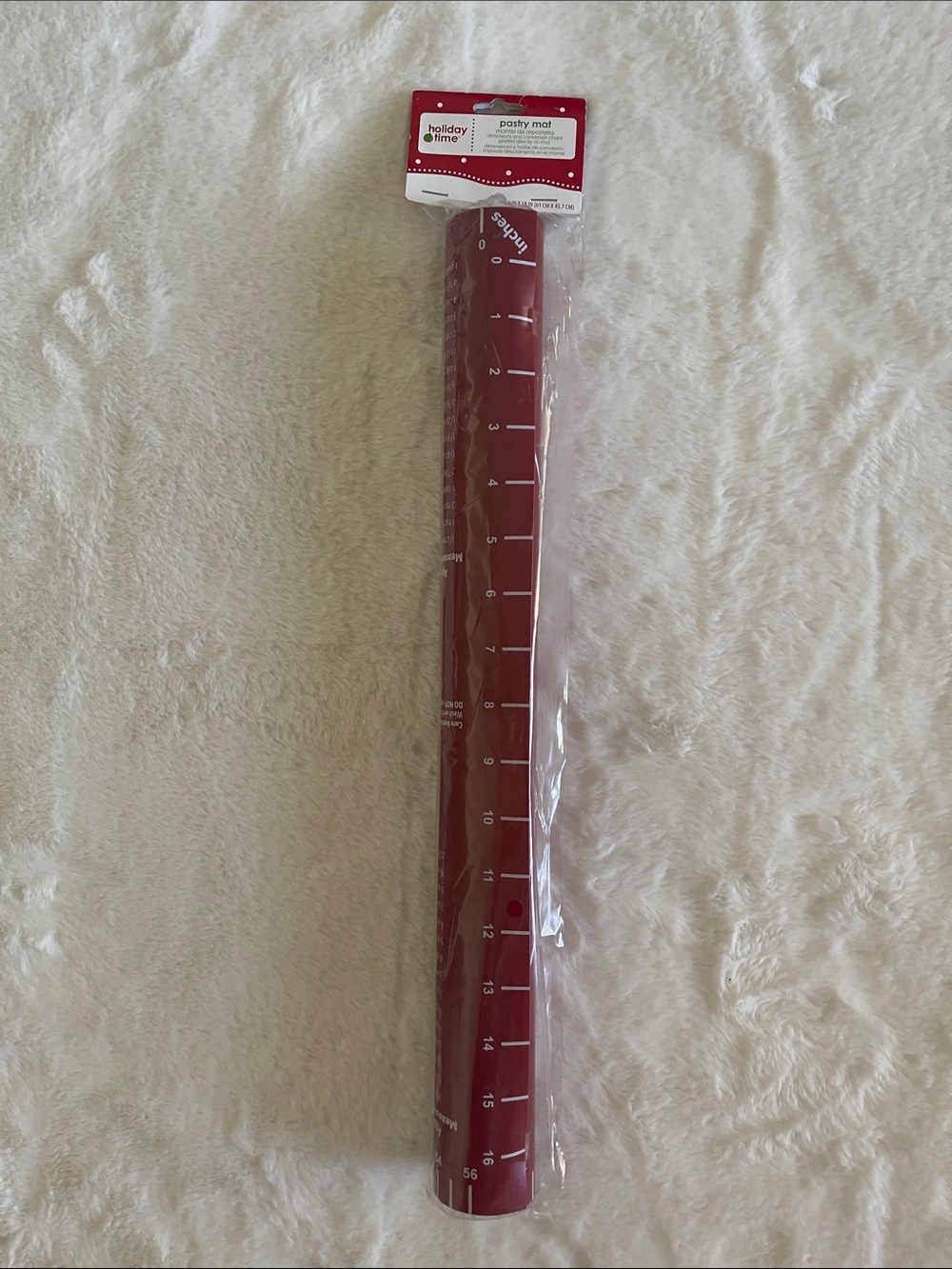 Holiday Time red pastry mat - Rolling and measurement guide 24” X 18”